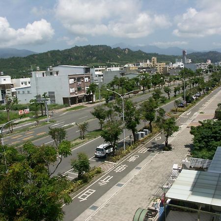 Taitung I Star Bed And Breakfast מראה חיצוני תמונה